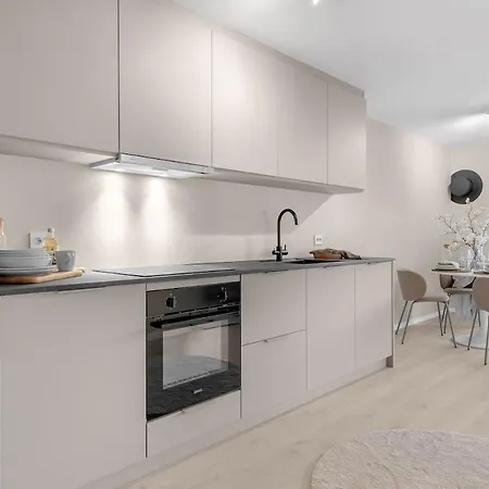 Aros Modern Appartement *